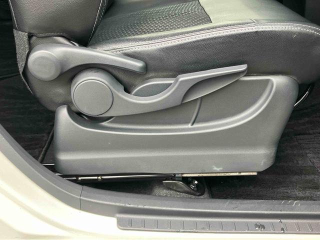 ムーヴカスタム　ＲＳ　ハイパーＳＡIIIバックカメラ連動８インチフルセグナビ　ＵＳＢ接続　ＨＤＭＩ接続　ブルートゥース対応　ＥＴＣ　運転席シートヒーター　オートライト　オートハイビーム　プッシュエンジンスタート　キーフリーシステム（千葉県）の中古車