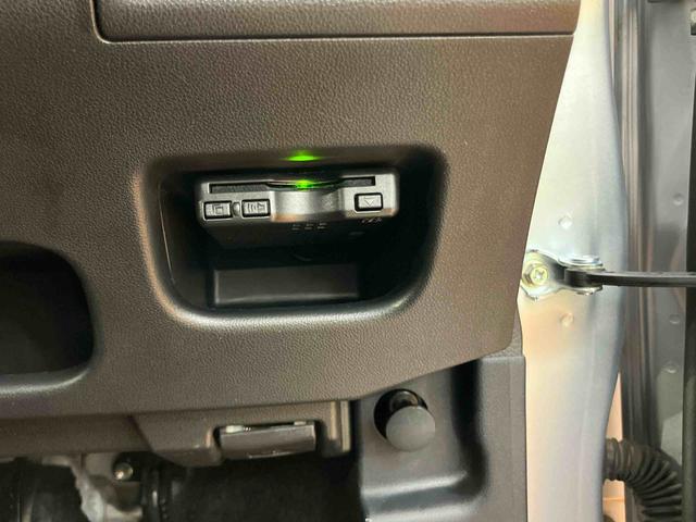 ムーヴカスタム　Ｘフルセグナビ　ＵＳＢ接続　ブルートゥース対応　ＥＴＣ　横滑り防止装置　アイドリングストップ　運転席シートヒーター　プッシュエンジンスタート　キーフリーシステム　チルトステアリング　運転席シートリフター（千葉県）の中古車