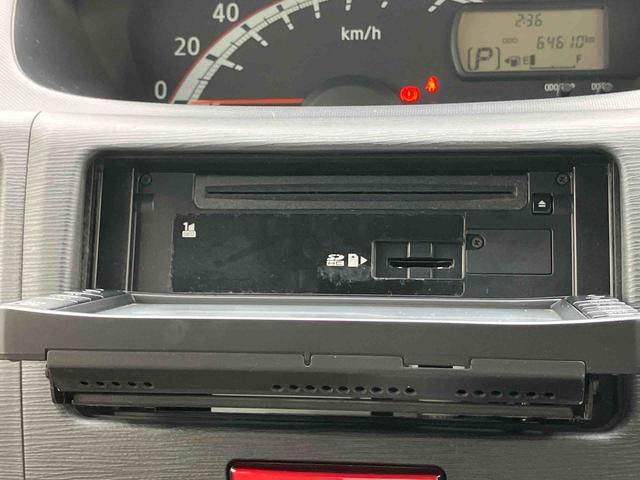 ムーヴＸリミテッドナビ／ワンセグＴＶ／ＣＤ　ＡＵＸ接続　バックカメラ　ＥＴＣ　オートエアコン　アルミホイール　革巻ステアリング　キーフリー　プッシュスタート　盗難防止アラーム　足踏み式駐車ブレーキ　電動格納ドアミラー（千葉県）の中古車