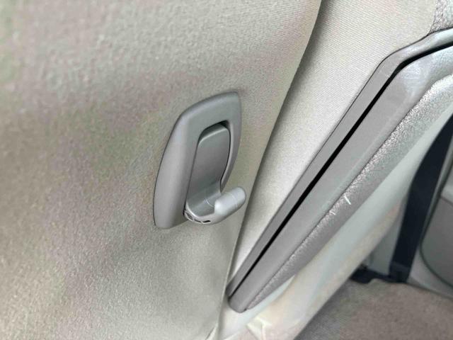 ムーヴＸリミテッドナビ／ワンセグＴＶ／ＣＤ　ＡＵＸ接続　バックカメラ　ＥＴＣ　オートエアコン　アルミホイール　革巻ステアリング　キーフリー　プッシュスタート　盗難防止アラーム　足踏み式駐車ブレーキ　電動格納ドアミラー（千葉県）の中古車
