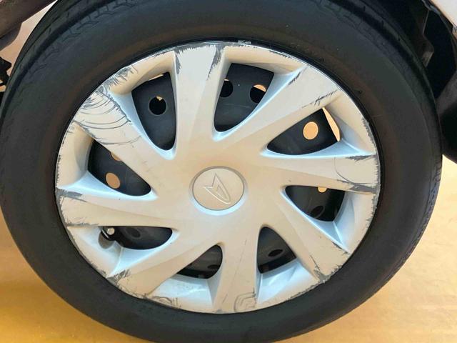 ムーヴＬ　スマートセレクションＳＡ衝突被害軽減ブレーキ　横滑り防止装置　アイドリングストップ　ＣＤラジオチューナー　ＡＵＸ接続　チルトステアリング　運転席シートリフター　バニティーミラー付き左右サンバイザー　助手席シートアンダートレイ（千葉県）の中古車