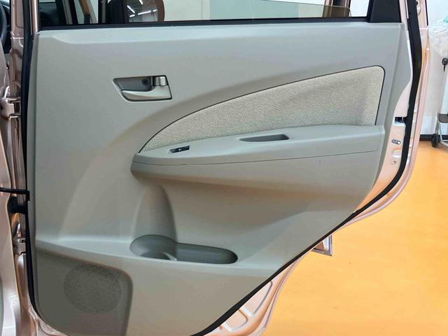 ムーヴＬ　スマートセレクションＳＡ衝突被害軽減ブレーキ　横滑り防止装置　アイドリングストップ　ＣＤラジオチューナー　ＡＵＸ接続　チルトステアリング　運転席シートリフター　バニティーミラー付き左右サンバイザー　助手席シートアンダートレイ（千葉県）の中古車