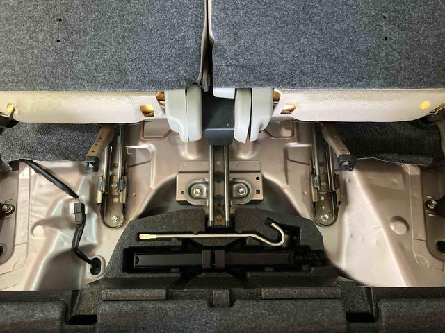 ムーヴＬ　スマートセレクションＳＡ衝突被害軽減ブレーキ　横滑り防止装置　アイドリングストップ　ＣＤラジオチューナー　ＡＵＸ接続　チルトステアリング　運転席シートリフター　バニティーミラー付き左右サンバイザー　助手席シートアンダートレイ（千葉県）の中古車