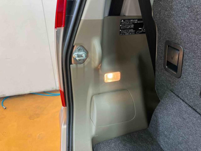 ムーヴＬ　スマートセレクションＳＡ衝突被害軽減ブレーキ　横滑り防止装置　アイドリングストップ　ＣＤラジオチューナー　ＡＵＸ接続　チルトステアリング　運転席シートリフター　バニティーミラー付き左右サンバイザー　助手席シートアンダートレイ（千葉県）の中古車