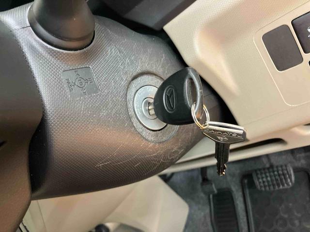 ムーヴＬ　スマートセレクションＳＡ衝突被害軽減ブレーキ　横滑り防止装置　アイドリングストップ　ＣＤラジオチューナー　ＡＵＸ接続　チルトステアリング　運転席シートリフター　バニティーミラー付き左右サンバイザー　助手席シートアンダートレイ（千葉県）の中古車