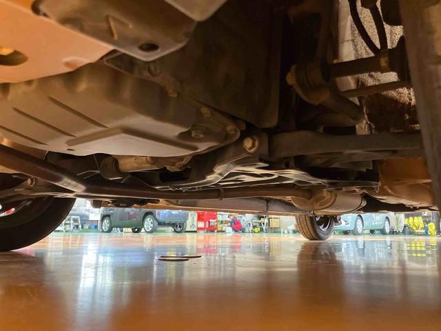 ムーヴＬ　スマートセレクションＳＡ衝突被害軽減ブレーキ　横滑り防止装置　アイドリングストップ　ＣＤラジオチューナー　ＡＵＸ接続　チルトステアリング　運転席シートリフター　バニティーミラー付き左右サンバイザー　助手席シートアンダートレイ（千葉県）の中古車