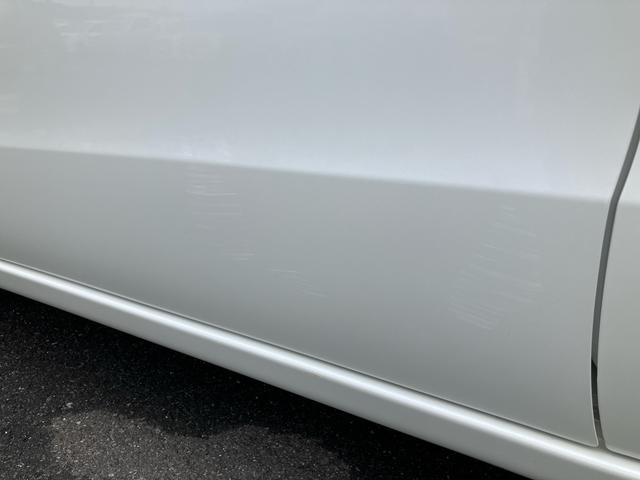 ムーヴＸ　ＳＡIIナビ／ＴＶ／ＤＶＤ／ＢＴ／ＵＳＢ　バックカメラ　トップシェイドガラス　アルミホイール　オートライト　スマアシ　横滑り防止装置　オートエアコン　キーフリーシステム　プッシュスタート　盗難防止アラーム（千葉県）の中古車