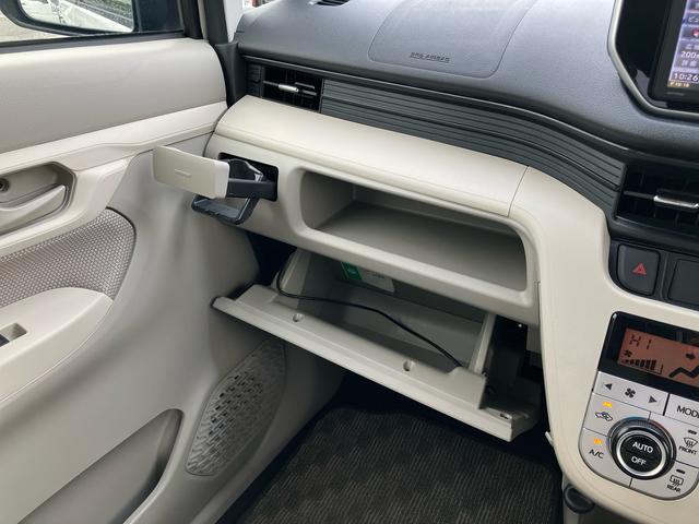 ムーヴＸ　ＳＡIIナビ／ＴＶ／ＤＶＤ／ＢＴ／ＵＳＢ　バックカメラ　トップシェイドガラス　アルミホイール　オートライト　スマアシ　横滑り防止装置　オートエアコン　キーフリーシステム　プッシュスタート　盗難防止アラーム（千葉県）の中古車