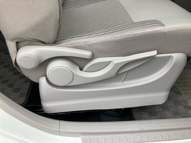 ムーヴＸ　ＳＡIIナビ／ＴＶ／ＤＶＤ／ＢＴ／ＵＳＢ　バックカメラ　トップシェイドガラス　アルミホイール　オートライト　スマアシ　横滑り防止装置　オートエアコン　キーフリーシステム　プッシュスタート　盗難防止アラーム（千葉県）の中古車
