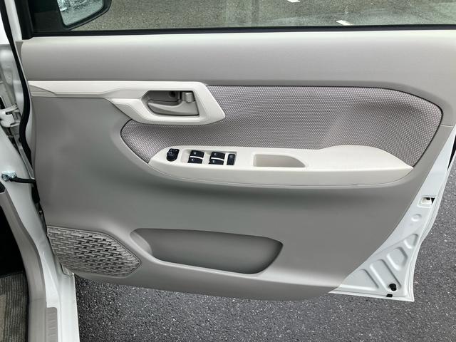 ムーヴＸ　ＳＡIIナビ／ＴＶ／ＤＶＤ／ＢＴ／ＵＳＢ　バックカメラ　トップシェイドガラス　アルミホイール　オートライト　スマアシ　横滑り防止装置　オートエアコン　キーフリーシステム　プッシュスタート　盗難防止アラーム（千葉県）の中古車