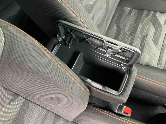 タフトＧ９型ナビ／ＴＶ／ＤＶＤ／ＢＴ／ＵＳＢ　Ｂカメラ　ＥＴＣ　前後ドラレコ　ＬＥＤヘッドライト　オートライト　ＡＤＢ　スマアシ　コーナーセンサー　ガラスルーフ　ルーフレール　シートヒーター　アルミホイール（千葉県）の中古車
