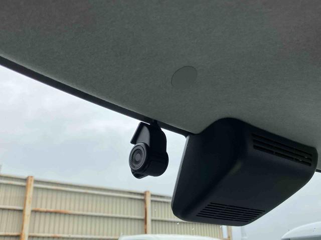 ムーヴキャンバスＧメイクアップリミテッド　ＳＡIIIパノラマカメラ連動フルセグナビ　ＵＳＢ接続　ブルートゥース対応　フロント．リヤドライブレコーダー連動　ＥＴＣ　衝突被害軽減ブレーキ　横滑り防止装置　アイドリングストップ機構　置きラクボックス（千葉県）の中古車