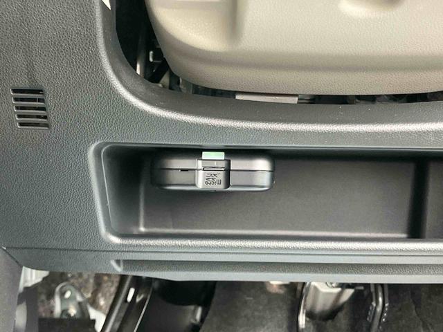 ムーヴキャンバスＧメイクアップリミテッド　ＳＡIIIパノラマカメラ連動フルセグナビ　ＵＳＢ接続　ブルートゥース対応　フロント．リヤドライブレコーダー連動　ＥＴＣ　衝突被害軽減ブレーキ　横滑り防止装置　アイドリングストップ機構　置きラクボックス（千葉県）の中古車