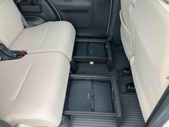 ムーヴキャンバスＧメイクアップリミテッド　ＳＡIIIパノラマカメラ連動フルセグナビ　ＵＳＢ接続　ブルートゥース対応　フロント．リヤドライブレコーダー連動　ＥＴＣ　衝突被害軽減ブレーキ　横滑り防止装置　アイドリングストップ機構　置きラクボックス（千葉県）の中古車