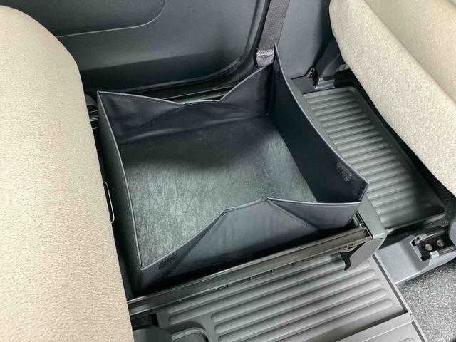 ムーヴキャンバスＧメイクアップリミテッド　ＳＡIIIパノラマカメラ連動フルセグナビ　ＵＳＢ接続　ブルートゥース対応　フロント．リヤドライブレコーダー連動　ＥＴＣ　衝突被害軽減ブレーキ　横滑り防止装置　アイドリングストップ機構　置きラクボックス（千葉県）の中古車