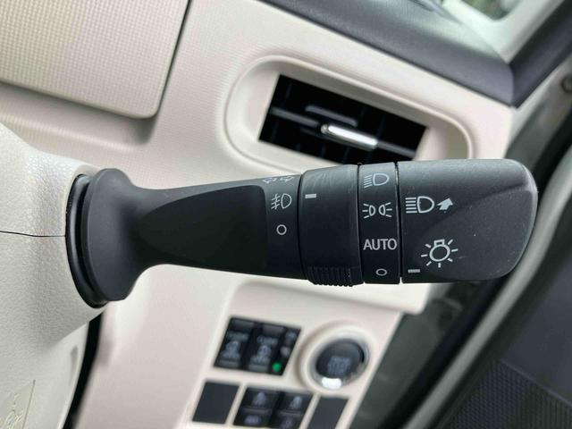 ムーヴキャンバスＧメイクアップリミテッド　ＳＡIIIパノラマカメラ連動フルセグナビ　ＵＳＢ接続　ブルートゥース対応　フロント．リヤドライブレコーダー連動　ＥＴＣ　衝突被害軽減ブレーキ　横滑り防止装置　アイドリングストップ機構　置きラクボックス（千葉県）の中古車