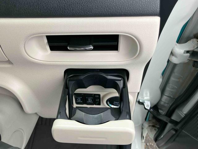 ムーヴキャンバスＧメイクアップリミテッド　ＳＡIIIパノラマカメラ連動フルセグナビ　ＵＳＢ接続　ブルートゥース対応　フロント．リヤドライブレコーダー連動　ＥＴＣ　衝突被害軽減ブレーキ　横滑り防止装置　アイドリングストップ機構　置きラクボックス（千葉県）の中古車