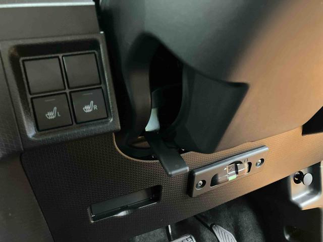 タントＸバックカメラ連動フルセグナビ　ＵＳＢ接続　ブルートゥース対応　フロント．リヤドライブレコーダー連動　前席シートヒーター　運転席ロングスライドシート　バニティーミラー付き左右サンバイザー（千葉県）の中古車