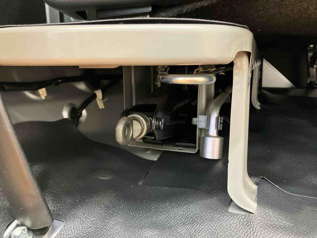 ハイゼットカーゴデラックス衝突回避支援システム　横滑り防止装置　アイドリングストップ　オートライト　オートハイビーム　ＬＥＤヘッドライト　オーバーヘッドシェルフ　キーレスエントリー　前席パワーウインドウ　前後コーナーセンサー（千葉県）の中古車