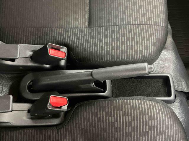 ハイゼットカーゴデラックス衝突回避支援システム　横滑り防止装置　アイドリングストップ　オートライト　オートハイビーム　ＬＥＤヘッドライト　オーバーヘッドシェルフ　キーレスエントリー　前席パワーウインドウ　前後コーナーセンサー（千葉県）の中古車