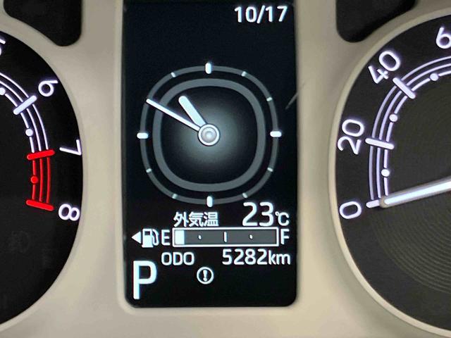 ムーヴキャンバスストライプスＧ置きラクボックス　ホットカップホルダー　前席シートヒーター　ホールド機能付き電動パーキングブレーキ　前後コーナーセンサー　オートライト　オートハイビーム　ＬＥＤヘッドライト　ショッピングフック（千葉県）の中古車