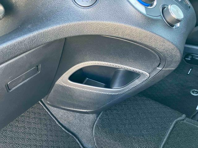 シエンタＧ　クエロバックカメラ連動フルセグナビ　ブルートゥース対応　ＴＶナビキット　ビルトインＥＴＣ　フロントドライブレコーダー　両側電動スライドドア　オートライト　オートハイビーム　プッシュエンジンスタート（千葉県）の中古車