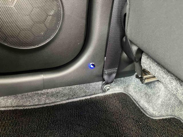 アルトターボＲＳベースグレード　４ＷＤターボ　４ＷＤ　ナビ／ＴＶ／ＤＶＤ／ＢＴ／ＵＳＢ　バックカメラ　ＥＴＣ　オートライト　プロジェクター式ＨＩＤヘッドライト　シートヒーター　アルミホイール　衝突軽減ブレーキ　横滑り防止装置　パドルシフト（千葉県）の中古車