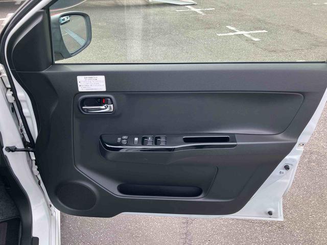 アルトターボＲＳベースグレード　４ＷＤターボ　４ＷＤ　ナビ／ＴＶ／ＤＶＤ／ＢＴ／ＵＳＢ　バックカメラ　ＥＴＣ　オートライト　プロジェクター式ＨＩＤヘッドライト　シートヒーター　アルミホイール　衝突軽減ブレーキ　横滑り防止装置　パドルシフト（千葉県）の中古車