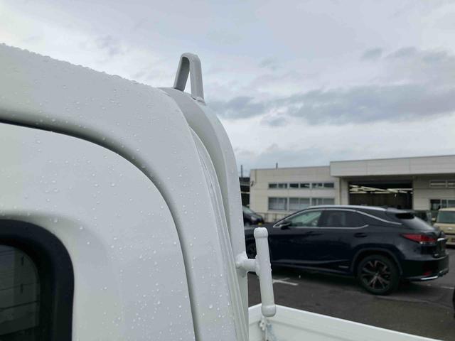 ハイゼットトラックエクストラ　４ＷＤ４ＷＤ　５速ＭＴ　スマートアシスト　前後コーナーセンサー　荷台三方開　荷台作業灯　４枚リーフスプリング　オートライト　電動格納ミラー　パワーウィンドウ　キーフリー　プッシュスタート　バッテリーカバー（千葉県）の中古車