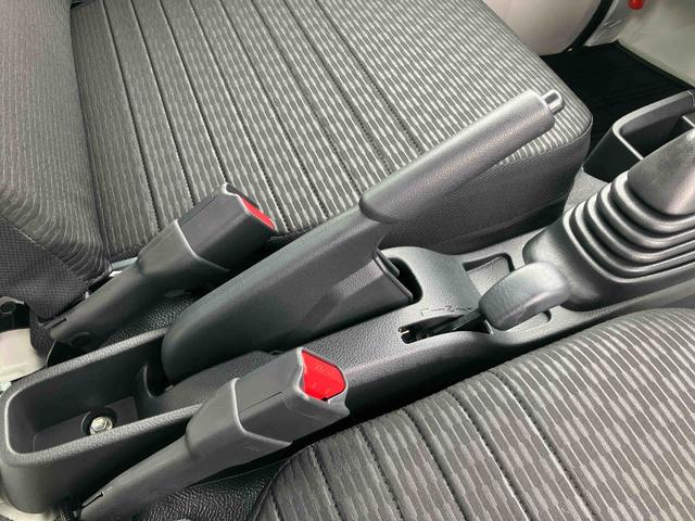 ハイゼットトラックエクストラ　４ＷＤ４ＷＤ　５速ＭＴ　スマートアシスト　前後コーナーセンサー　荷台三方開　荷台作業灯　４枚リーフスプリング　オートライト　電動格納ミラー　パワーウィンドウ　キーフリー　プッシュスタート　バッテリーカバー（千葉県）の中古車