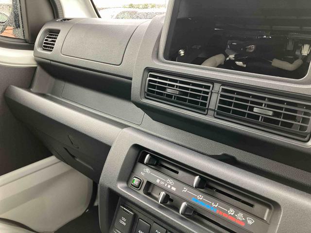 ハイゼットトラックエクストラ　４ＷＤ４ＷＤ　５速ＭＴ　スマートアシスト　前後コーナーセンサー　荷台三方開　荷台作業灯　４枚リーフスプリング　オートライト　電動格納ミラー　パワーウィンドウ　キーフリー　プッシュスタート　バッテリーカバー（千葉県）の中古車