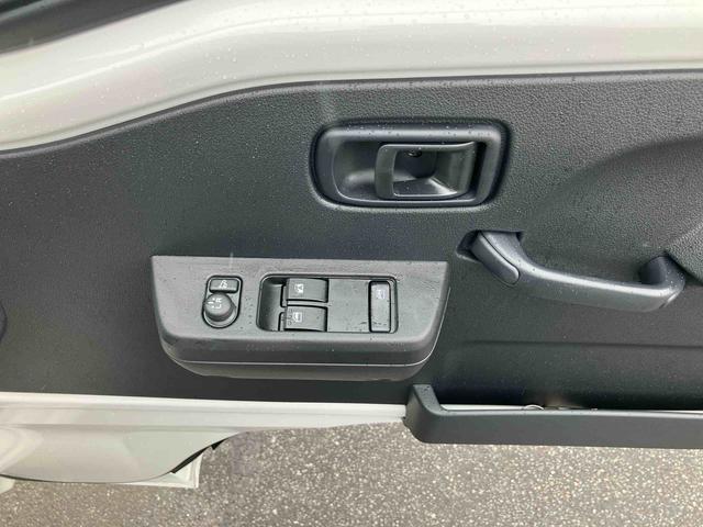ハイゼットトラックエクストラ　４ＷＤ４ＷＤ　５速ＭＴ　スマートアシスト　前後コーナーセンサー　荷台三方開　荷台作業灯　４枚リーフスプリング　オートライト　電動格納ミラー　パワーウィンドウ　キーフリー　プッシュスタート　バッテリーカバー（千葉県）の中古車