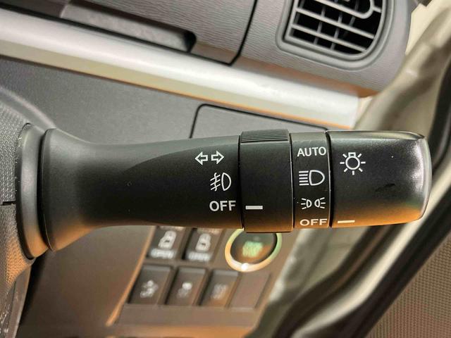 タントカスタムＲＳ　ＳＡバックカメラ連動８インチフルセグナビ　ＵＳＢ接続　ブルートゥース対応　ＴＶナビキット　ＥＴＣ　衝突被害軽減ブレーキ　横滑り防止装置　アイドリングストップ　プッシュエンジンスタート　キーフリーシステム（千葉県）の中古車