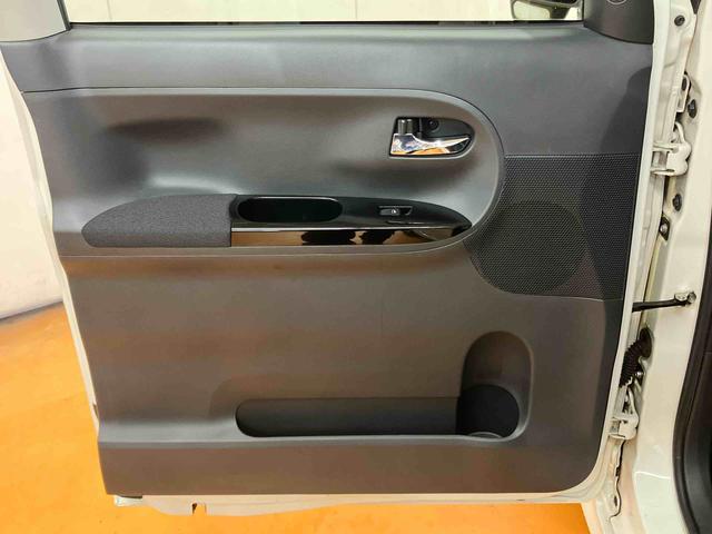 タントカスタムＲＳ　ＳＡバックカメラ連動８インチフルセグナビ　ＵＳＢ接続　ブルートゥース対応　ＴＶナビキット　ＥＴＣ　衝突被害軽減ブレーキ　横滑り防止装置　アイドリングストップ　プッシュエンジンスタート　キーフリーシステム（千葉県）の中古車