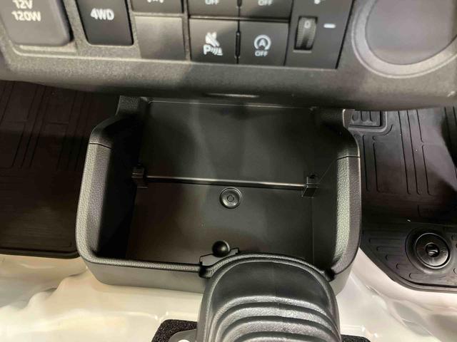 ハイゼットトラックスタンダード　農用スペシャル衝突回避支援システム　横滑り防止装置　アイドリングストップ機能　前後コーナーセンサー　オートライト　オートハイビーム　ＬＥＤ荷台作業灯　リヤ４枚リーフスプリング　助手席シートバックポケット（千葉県）の中古車