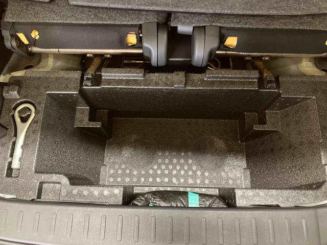 ムーヴカスタム X SA衝突被害軽減ブレーキ 横滑り防止装置 アイドリングストップ プッシュエンジンスタート キーフリーシステム 照明.バニティーミラー付き左右サンバイザー チルトステアリング 運転席シートリフター(千葉県)の中古車