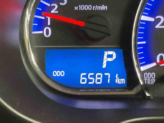 ムーヴカスタム X SA衝突被害軽減ブレーキ 横滑り防止装置 アイドリングストップ プッシュエンジンスタート キーフリーシステム 照明.バニティーミラー付き左右サンバイザー チルトステアリング 運転席シートリフター(千葉県)の中古車