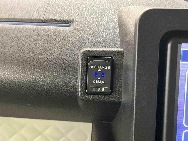 タントＸバックカメラ連動フルセグナビ　ＵＳＢ接続　ブルートゥース対応　フロント．リヤドライブレコーダー連動　ビルトインＥＴＣ　全席シートヒーター　運転席ロングスライドシート　前後コーナーセンサ　オートエアコン（千葉県）の中古車