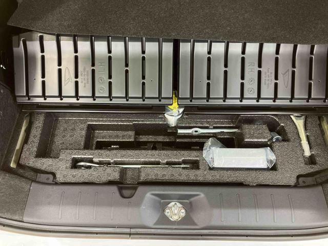 タントＸバックカメラ連動フルセグナビ　ＵＳＢ接続　ブルートゥース対応　フロント．リヤドライブレコーダー連動　ビルトインＥＴＣ　全席シートヒーター　運転席ロングスライドシート　前後コーナーセンサ　オートエアコン（千葉県）の中古車