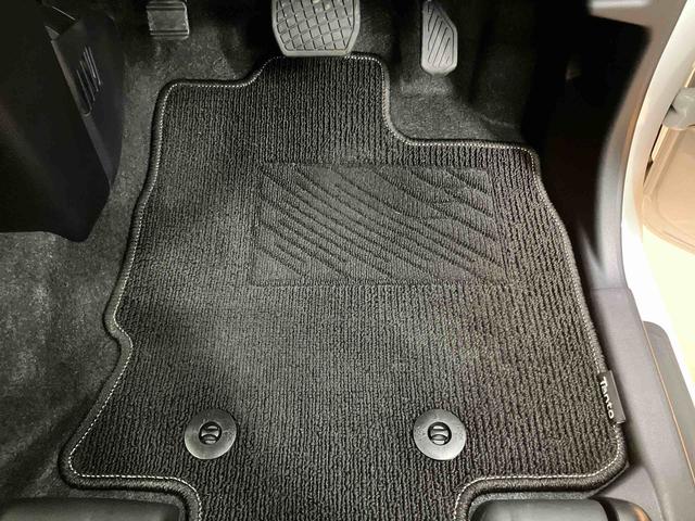 タントＸバックカメラ連動フルセグナビ　ＵＳＢ接続　ブルートゥース対応　フロント．リヤドライブレコーダー連動　ビルトインＥＴＣ　全席シートヒーター　運転席ロングスライドシート　前後コーナーセンサ　オートエアコン（千葉県）の中古車