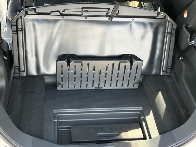 トールカスタムＧ　ターボ９インチナビ　ドラレコ　ＥＴＣ　ＬＥＤヘッドライト＆フォグランプ　アダプティブクルコン　１４インチアルミホイール　両側電動スライドドア　電動パーキングブレーキ　衝突被害軽減ブレーキ（千葉県）の中古車