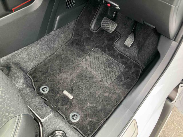 ロッキープレミアムG 4WD4WD ターボ 9型ナビ/TV/DVD/BT/USB Bカメラ 前後ドラレコ ETC LEDヘッドライト オートライト 全車速追従クルコン スマアシ コーナーセンサー シートヒーター リヤフォグランプ(千葉県)の中古車