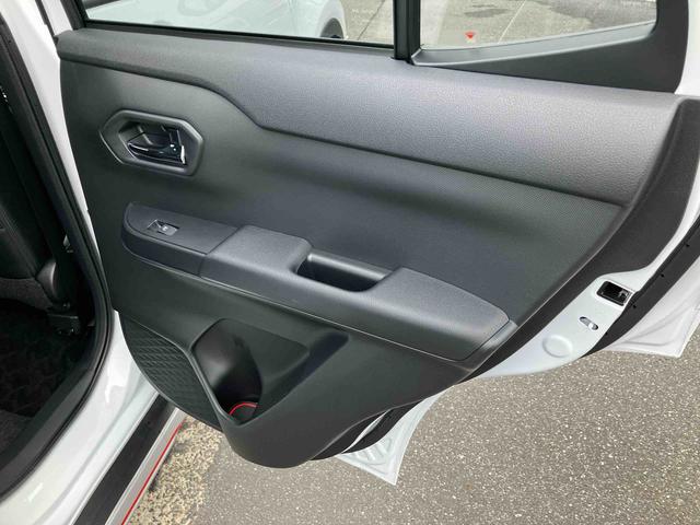 ロッキープレミアムG 4WD4WD ターボ 9型ナビ/TV/DVD/BT/USB Bカメラ 前後ドラレコ ETC LEDヘッドライト オートライト 全車速追従クルコン スマアシ コーナーセンサー シートヒーター リヤフォグランプ(千葉県)の中古車