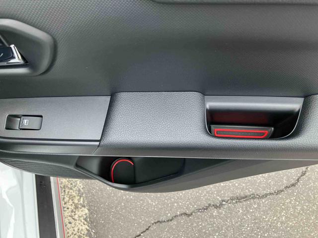 ロッキープレミアムG 4WD4WD ターボ 9型ナビ/TV/DVD/BT/USB Bカメラ 前後ドラレコ ETC LEDヘッドライト オートライト 全車速追従クルコン スマアシ コーナーセンサー シートヒーター リヤフォグランプ(千葉県)の中古車