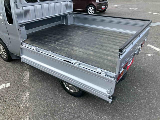 ハイゼットトラックジャンボＳＡIIIｔ荷台三方開　荷台作業灯　ＬＥＤヘッドライト　オートライト　パワーウィンドウ　ＥＴＣ　アルミホイール　スモークガラス　ＣＤ／ＡＭ・ＦＭラジオ　ＡＵＸ接続　ＬＥＤフォグランプ　作業荷箱　キーレスエントリー（千葉県）の中古車