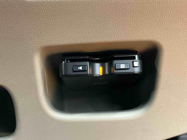 ムーヴＸリミテッド　ＳＡIII衝突被害軽減ブレーキ　横滑り防止装置　アイドリングストップ　オートライト　オートハイビーム　運転席シートヒーター　ＥＴＣ　チルトステアリング　運転席シートリフター　助手席シートバックポケット（千葉県）の中古車