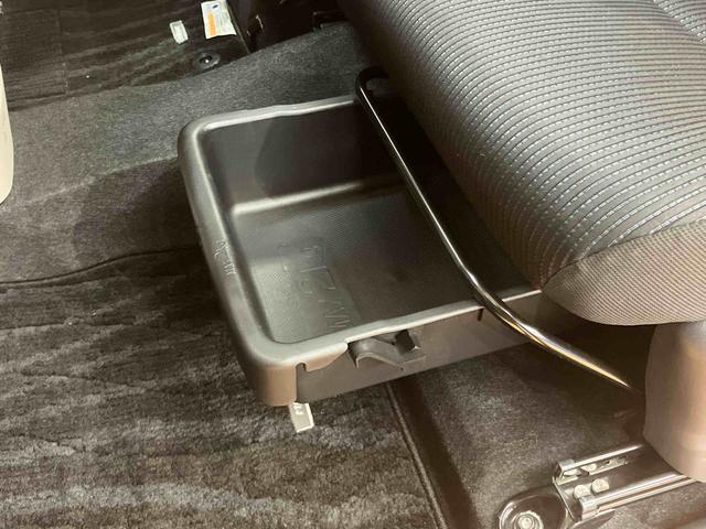 ムーヴＸリミテッド　ＳＡIII衝突被害軽減ブレーキ　横滑り防止装置　アイドリングストップ　オートライト　オートハイビーム　運転席シートヒーター　ＥＴＣ　チルトステアリング　運転席シートリフター　助手席シートバックポケット（千葉県）の中古車