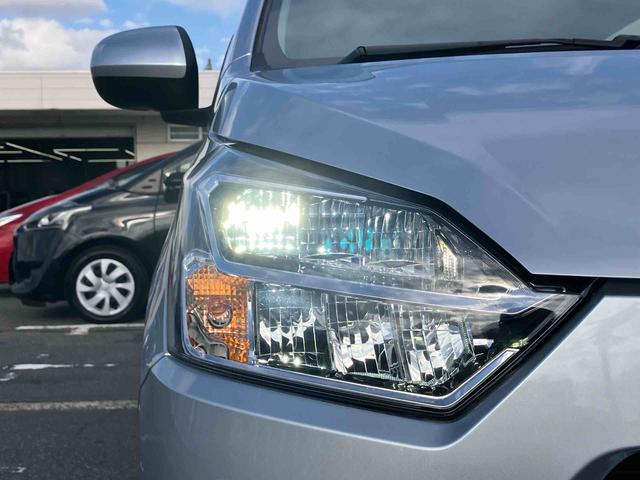 ミライースX SAIIILEDヘッドライト オートライト オートハイビーム スモークガラス デジタルメーター 電動格納ドアミラー 前後コーナーセンサー キーレスエントリー 盗難防止アラーム サイドレバー式駐車ブレーキ(千葉県)の中古車