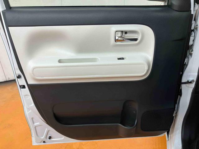 ムーヴキャンバスストライプスＧターボ衝突回避支援システム　横滑り防止装置　アダプティブクルーズコントロール　ホールド機能付き電動パーキングブレーキ　置きラクボックス　ホットカップホルダー　前席シートヒーター　前後コーナーセンサー（千葉県）の中古車