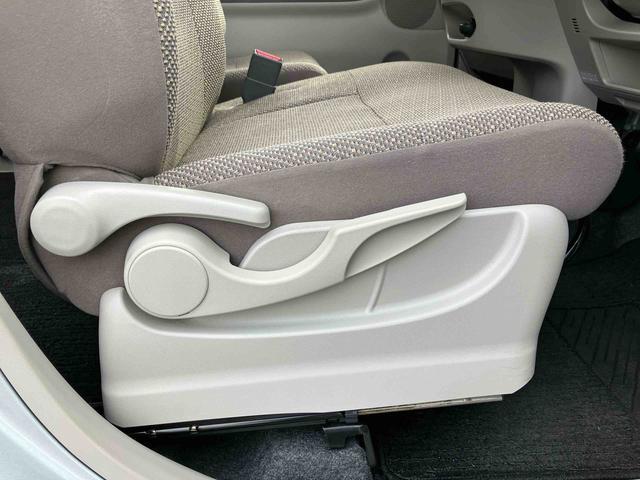 タントＸ　ＳＡIII衝突被害軽減ブレーキ　ＥＴＣ　ＣＤ／ＡＭ・ＦＭラジオ　ＡＵＸ接続　運転席シートヒーター　オートライト　オートハイビーム　左側電動スライドドア　オートエアコン　キーフリー　盗難防止アラーム　電格ミラー（千葉県）の中古車